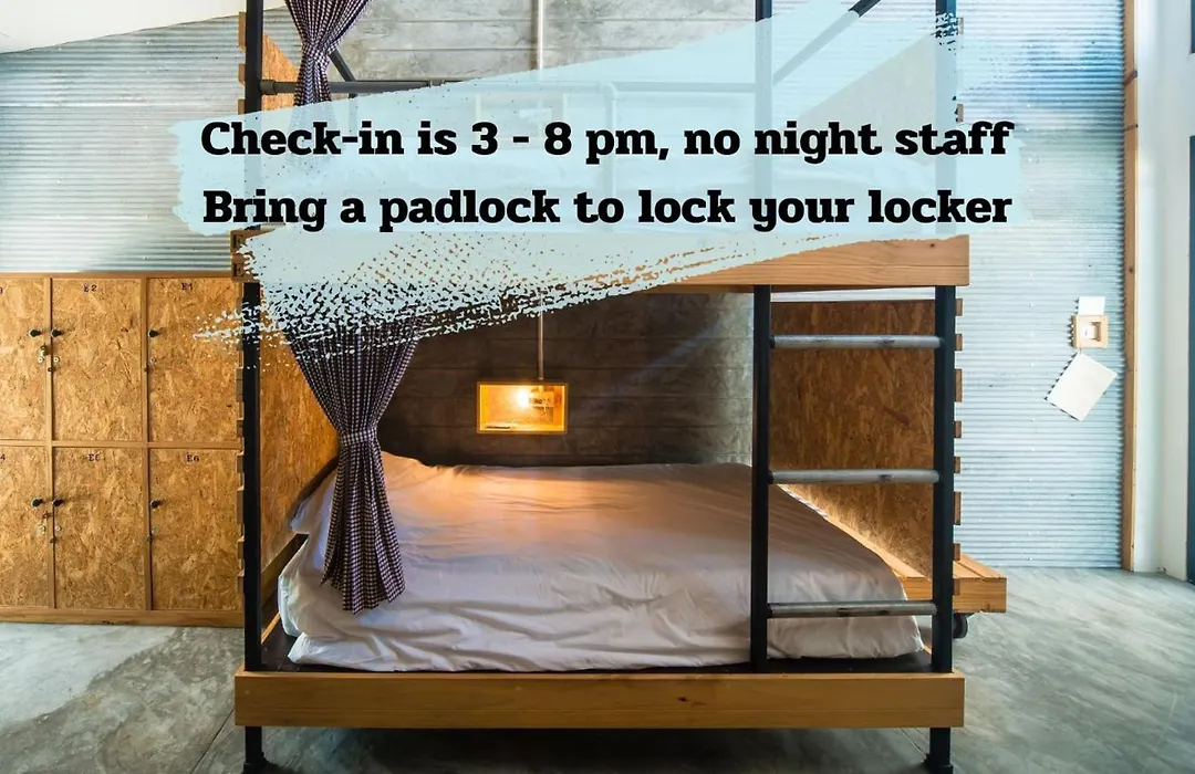 Chillhub Hostel Phuket-1